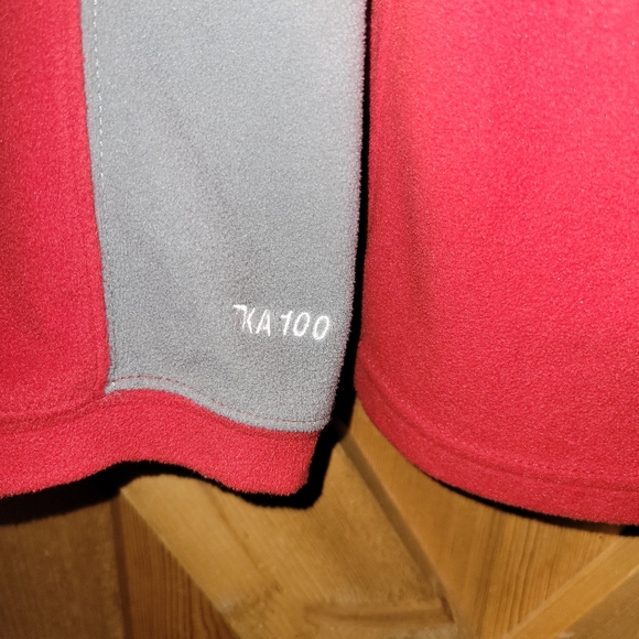 The North Face 1/4 Zip   Mens L Red Gray TKA 100 Fleece Hiking Outdoor - Picture 7 of 10